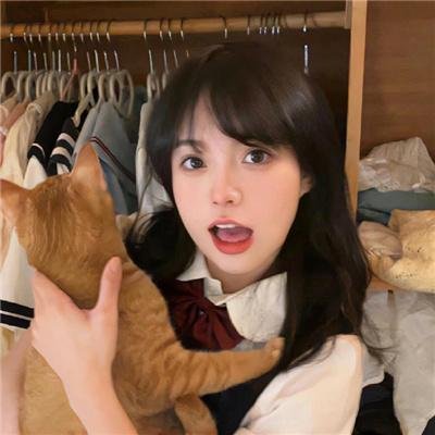 橙色女孩